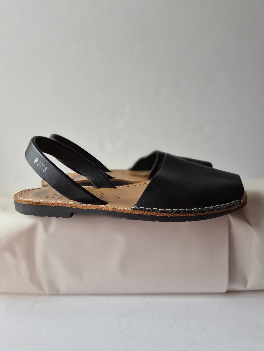 Pons Avarca Classic Black Leather Sandals Size 10 EU 40 European Minimalist Boho - Picture 12 of 16